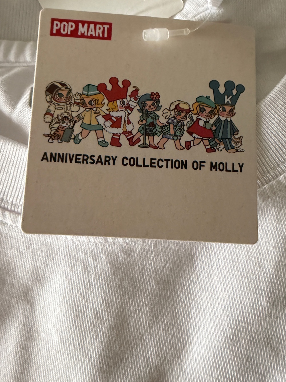 POP MART x Uniqlo MOLLY - UT Graphic T-Shirt- Anniversary Exclusive- L - Picture 4 of 8